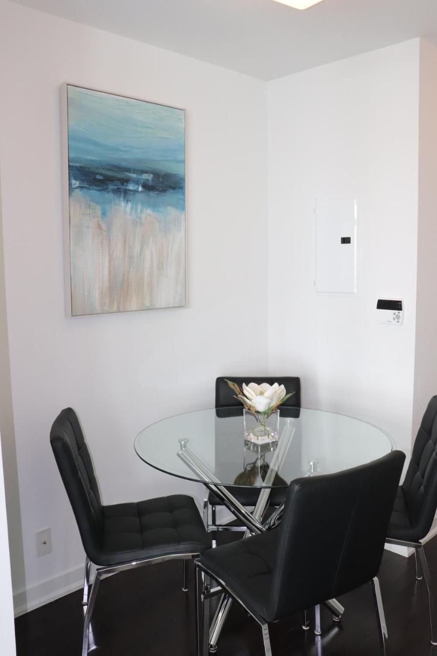Aaira Suites Toronto Kültér fotó