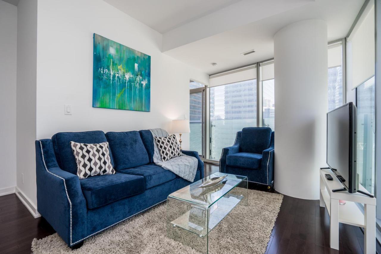 Aaira Suites Toronto Kültér fotó