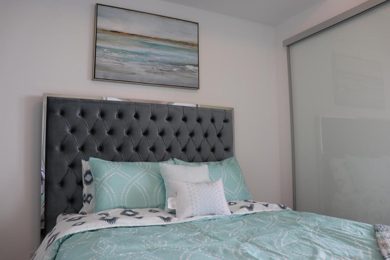 Aaira Suites Toronto Kültér fotó