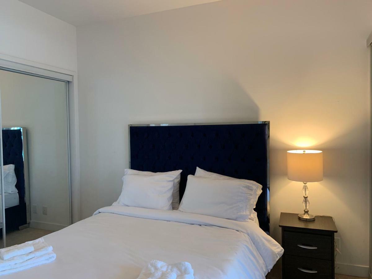 Aaira Suites Toronto Kültér fotó
