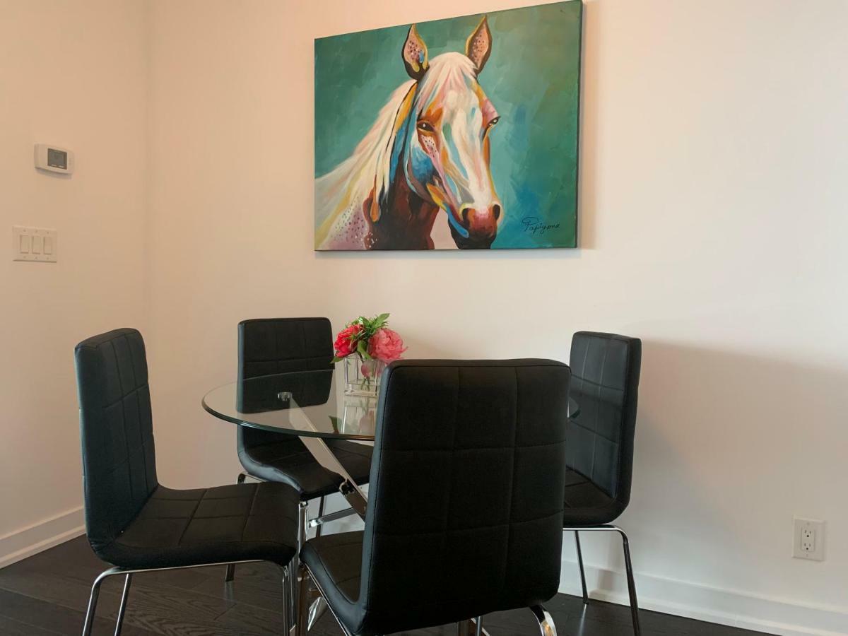 Aaira Suites Toronto Kültér fotó