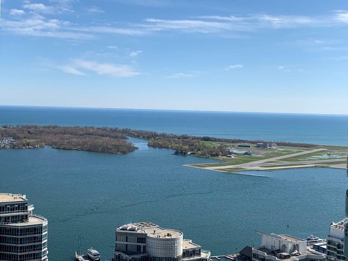 Aaira Suites Toronto Kültér fotó