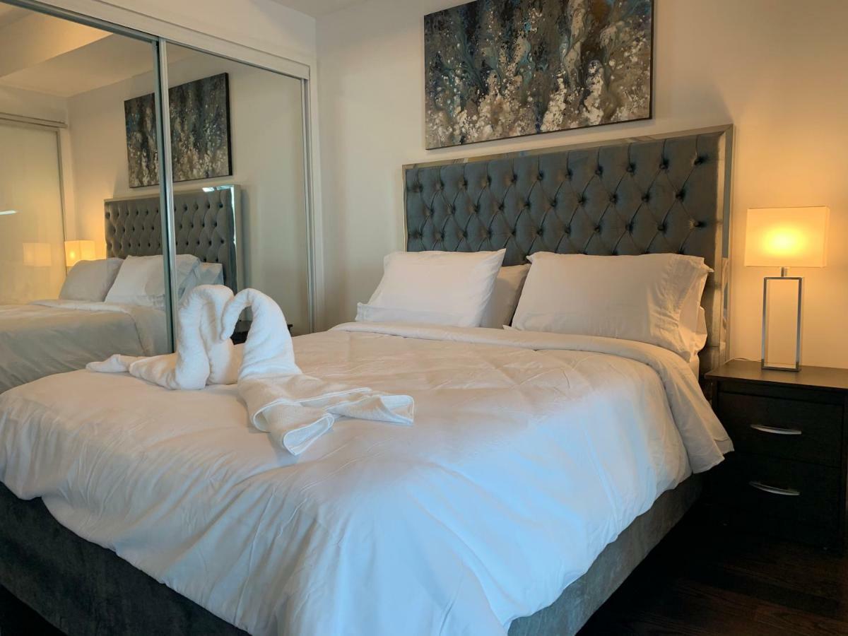 Aaira Suites Toronto Kültér fotó