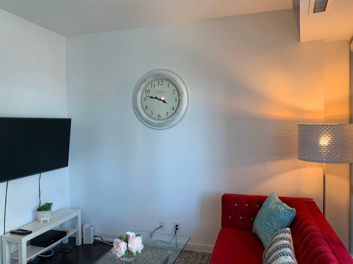 Aaira Suites Toronto Kültér fotó